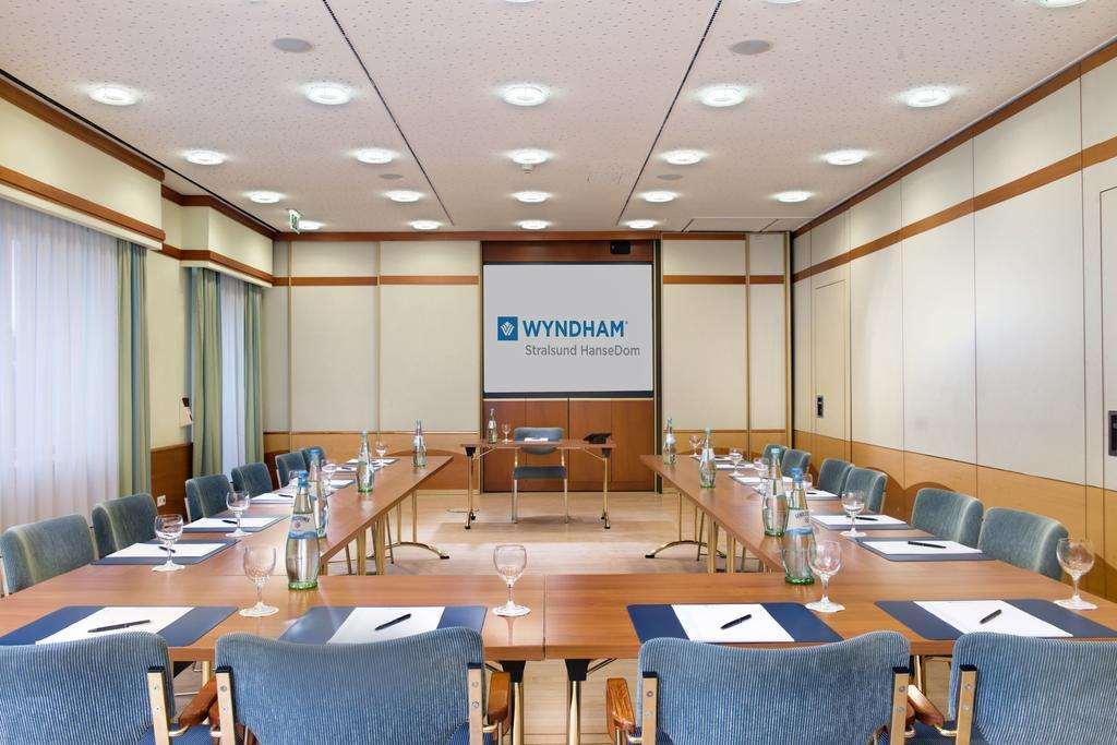 Wyndham Stralsund Hansedom Business photo