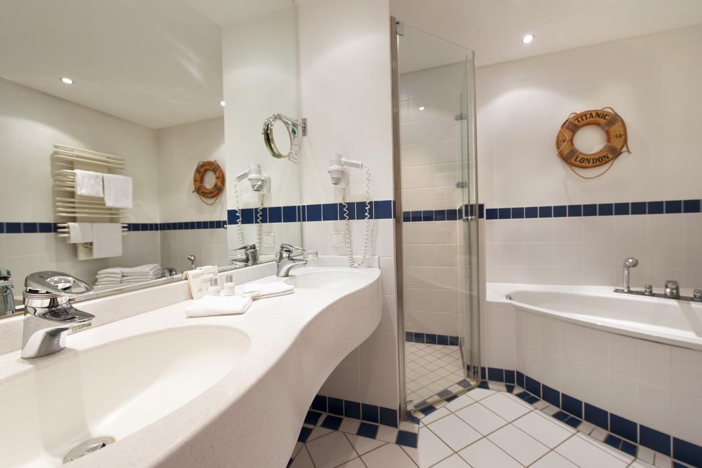 Wyndham Stralsund Hansedom Room photo